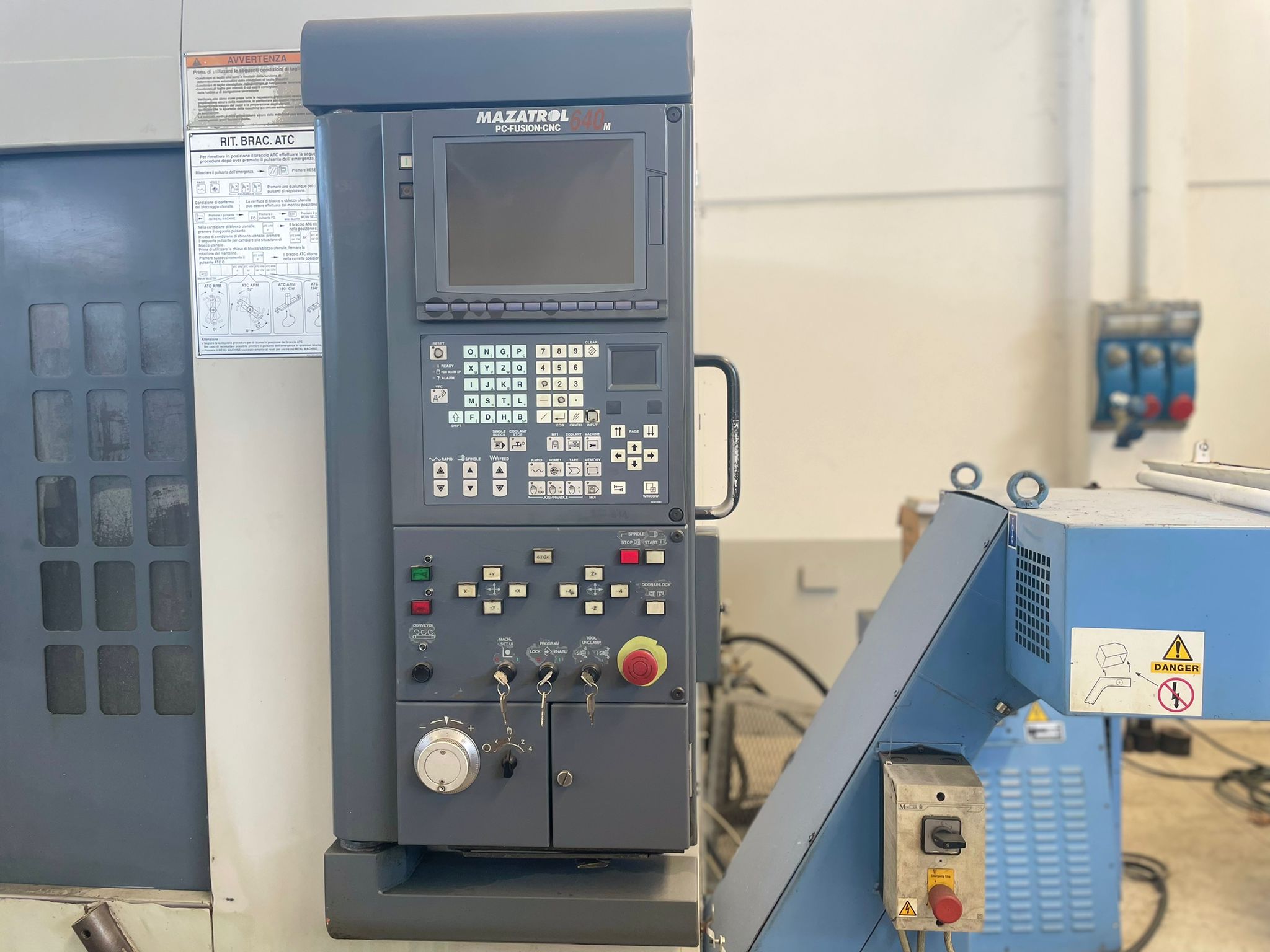 MAZAK vtc 200b 